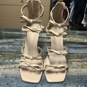 Cecelia New York Heel